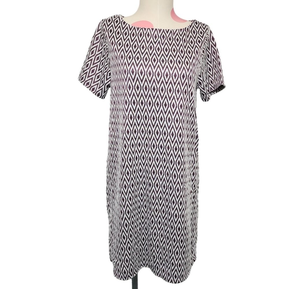 Women's Cato Diamond Pattern Shift Dress Maroon Wine White Cream Small Soft